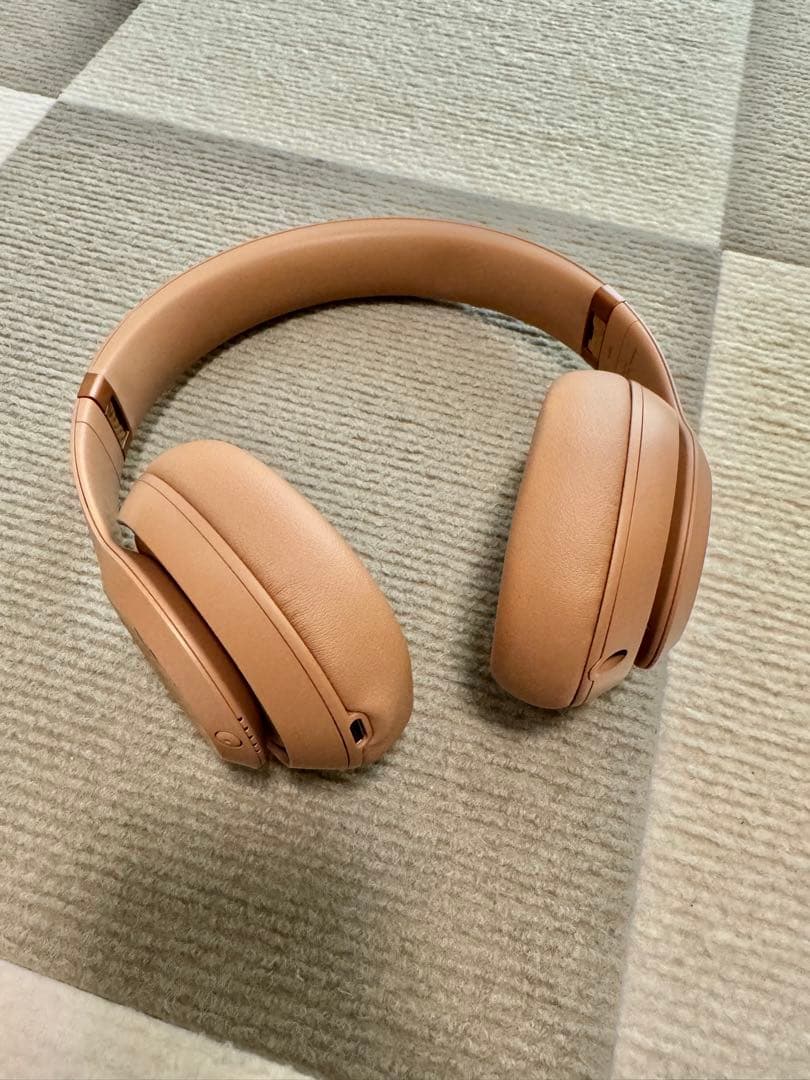 専用 Beats Studio Pro Kim(キム)スペシャルエディション