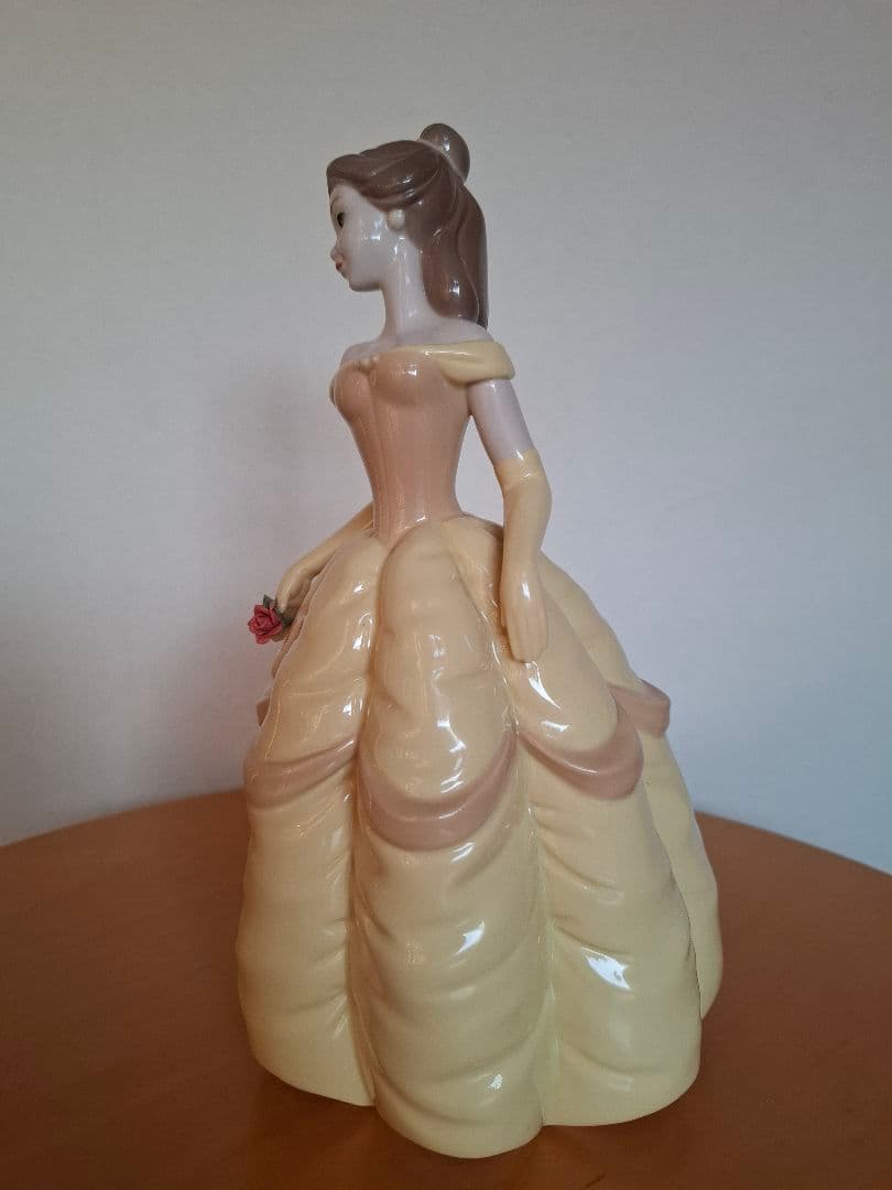 リヤドロ〈NAO〉　ディズニー　美女と野獣　ベル