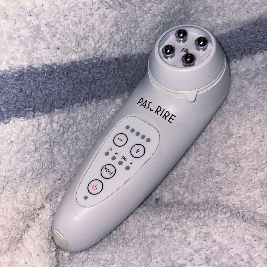 パスリル　PASURIRE 美顔器