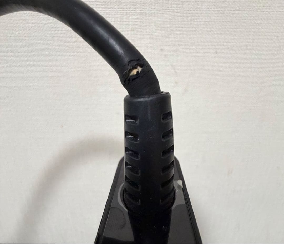 dyson HD08 ドライヤー