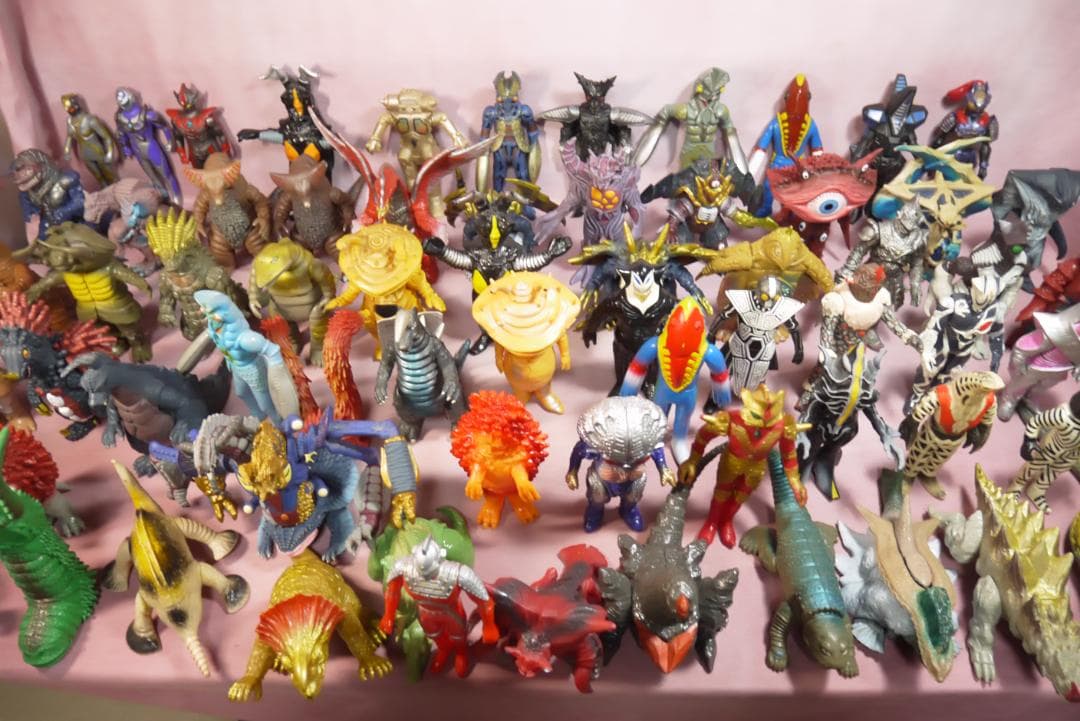 ウルトラ怪獣シリーズ　ギガキマイラ　など　怪獣ソフビ　68体