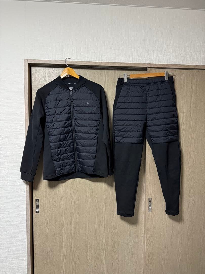 週末値下中　デサントMOVESPORT THEONE トレーニングウエア上下　M