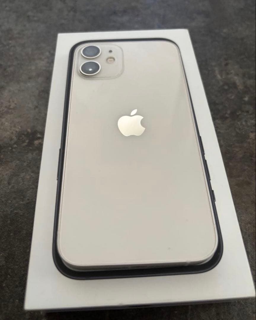 Apple iPhone 12 mini 128GB ホワイト 本体のみ