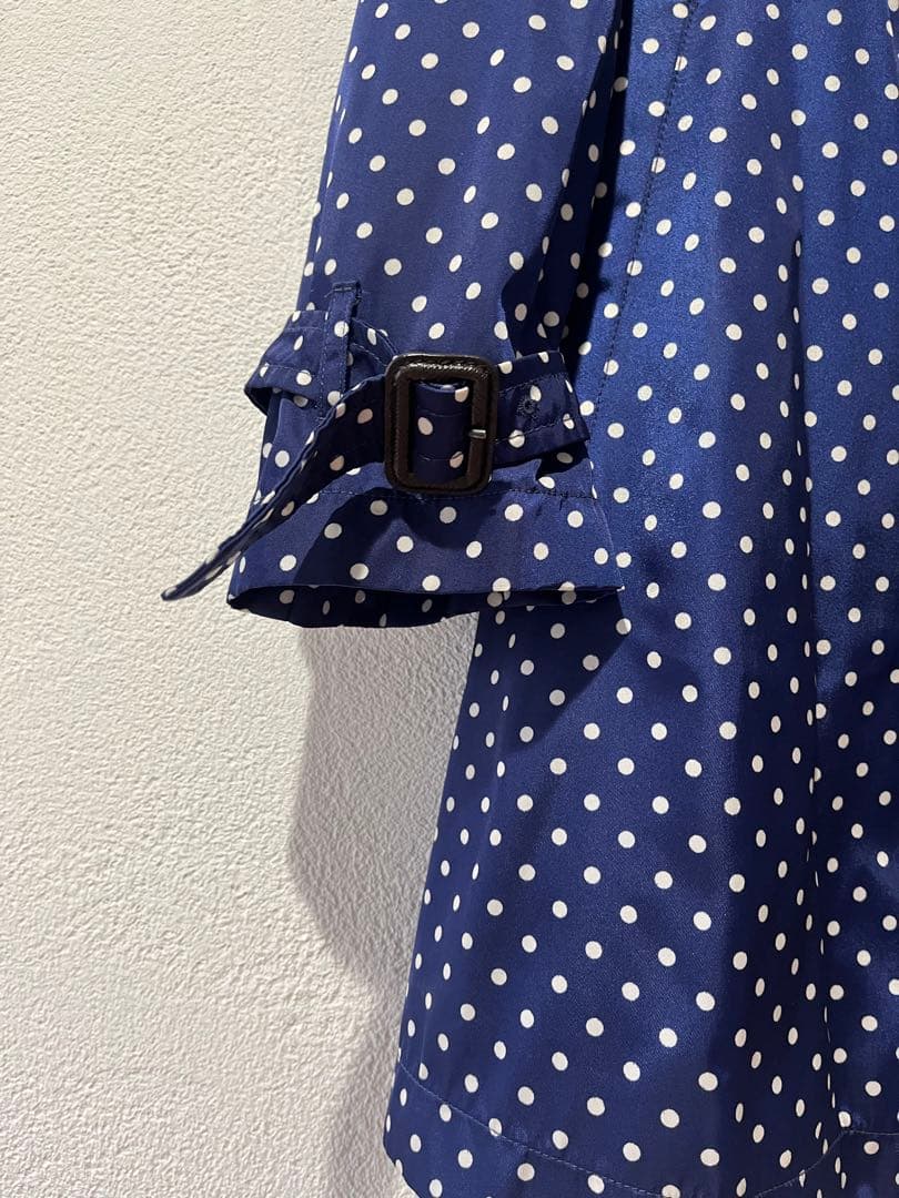 PRADA ドットコート ネイビー　40サイズ