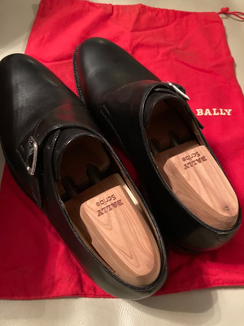 BALLY Scribeブラックレザードレスシューズ