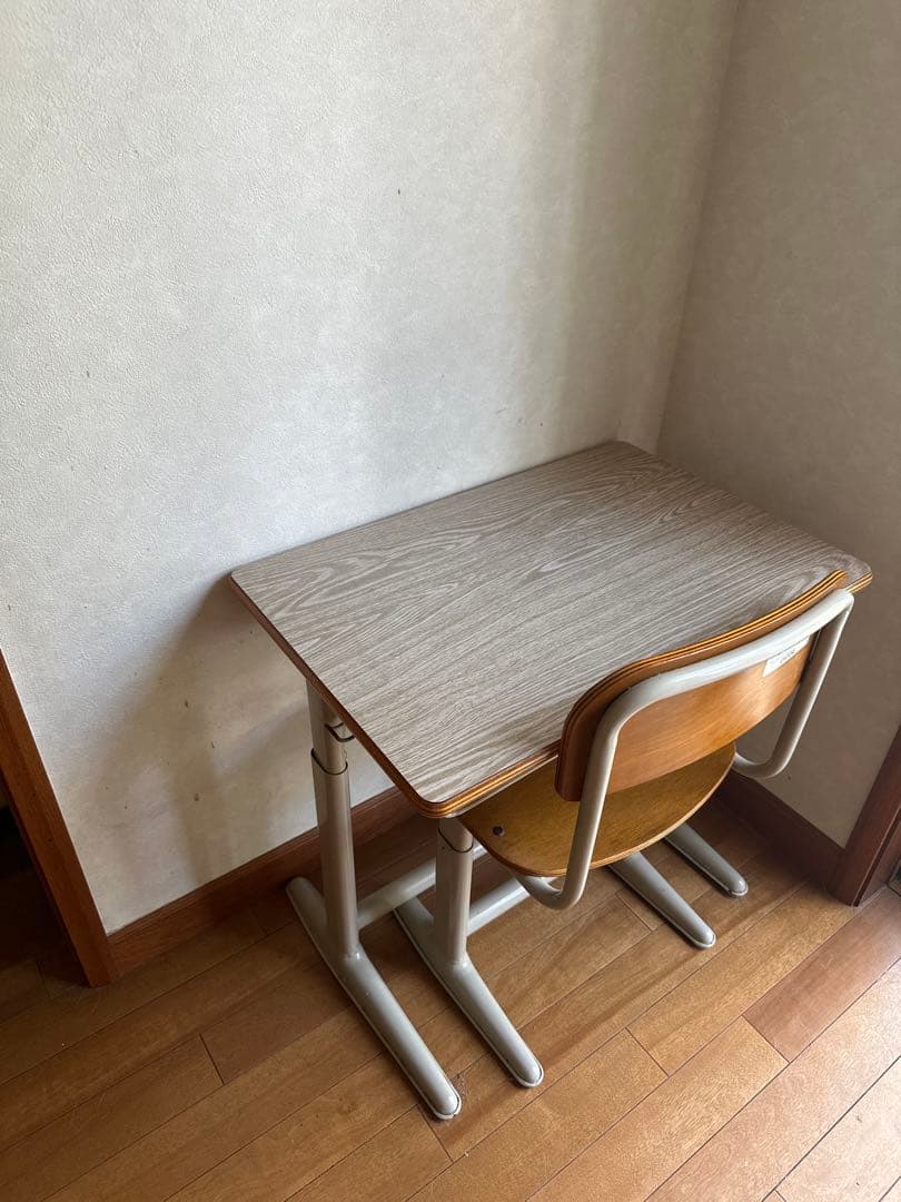 学校机　120-165cm 高さ調整