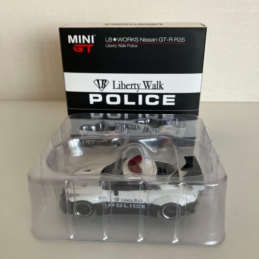 MINI GT 1/64☆Nissan GT-R R35
