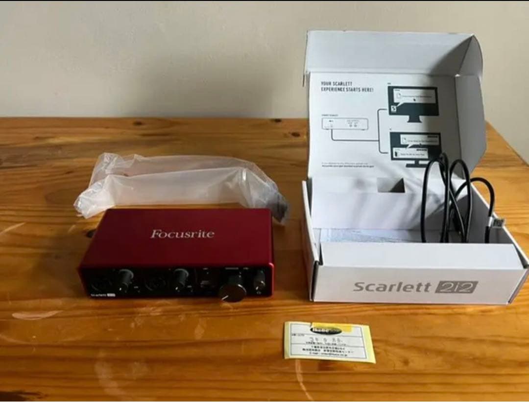 オーディオインターフェイス　Scarlett 2i2(gen3)