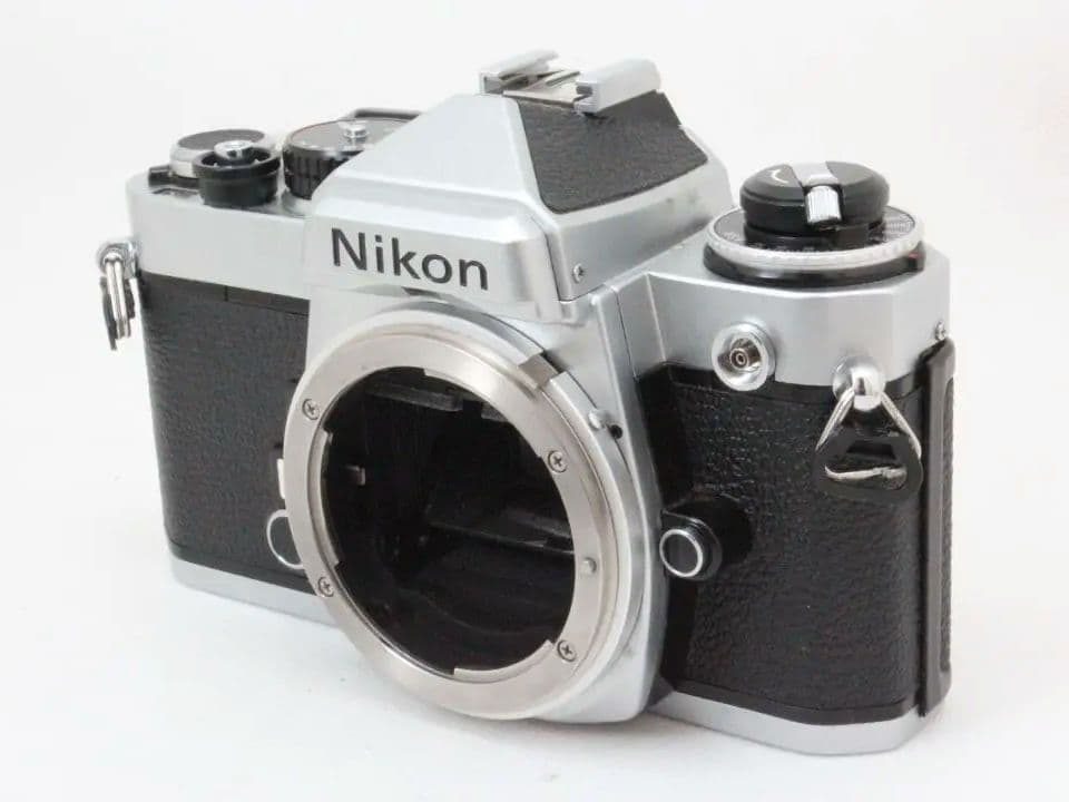 Nikon ニコン FE シルバー ボディ 完動品 ♯F19