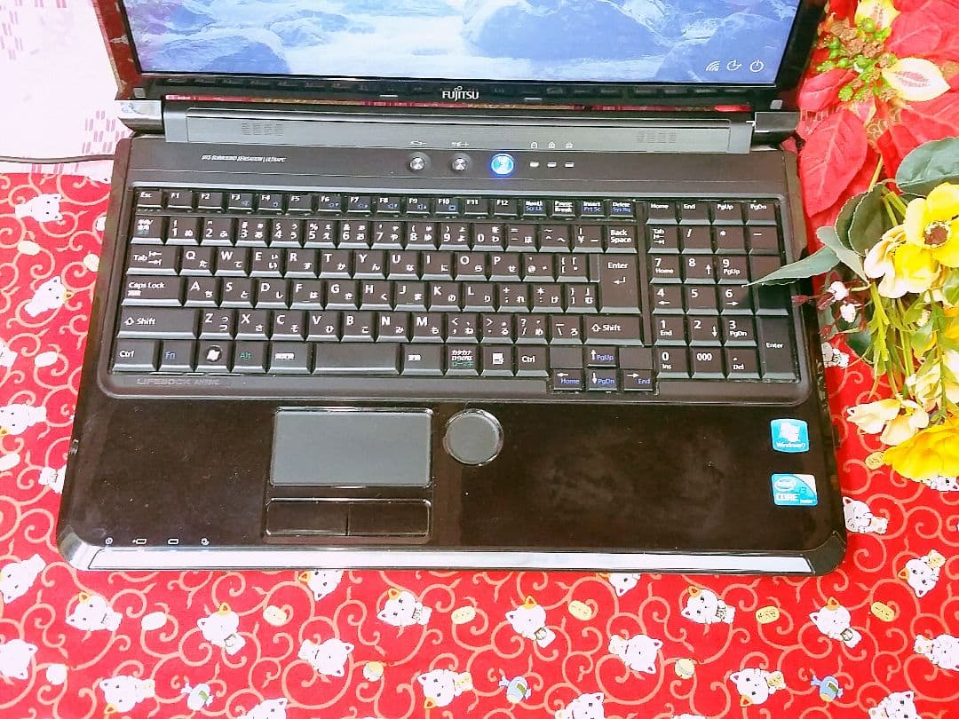 極上品！美品！テレワーク可能！富士通！新型Win11搭載！動画編集 画編集