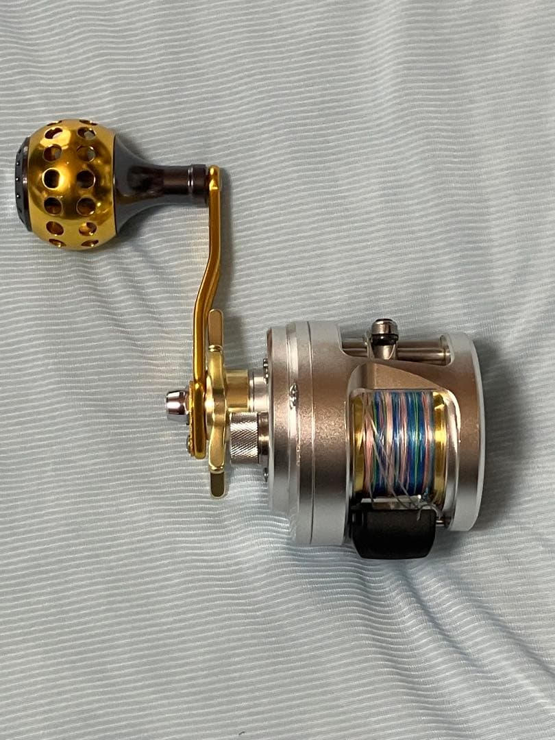 シマノカルカッタ401Ｆ