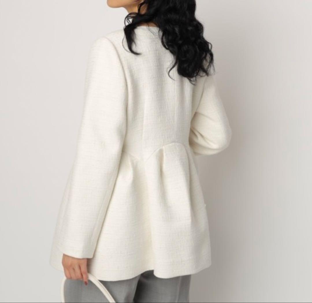 CADUNE（カデュネ）のペプラムジャケット　サイズ38 送料込み