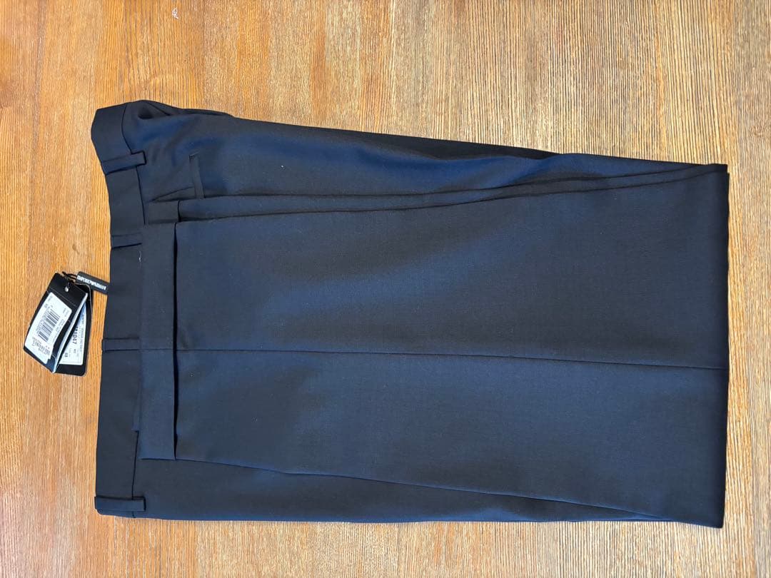 タグ付き極美品エンポリオアルマーニパンツ サイズ48ネイビー系未使用品イタリー製