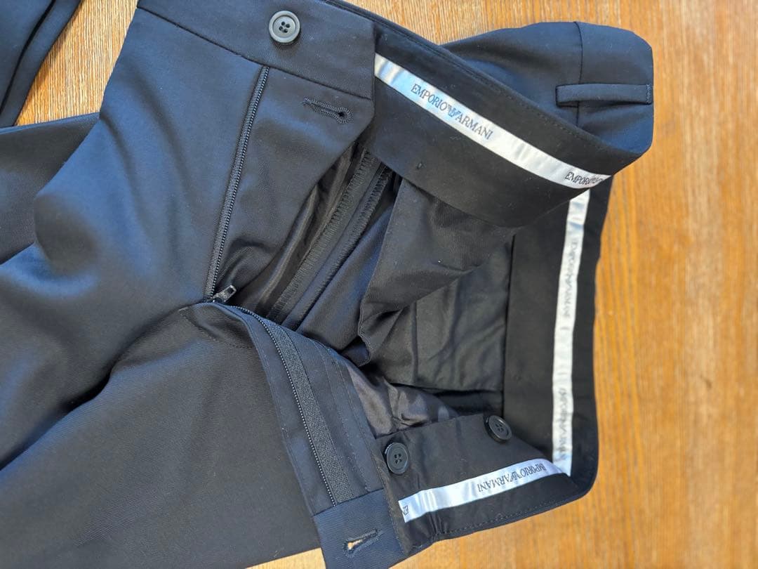 タグ付き極美品エンポリオアルマーニパンツ サイズ48ネイビー系未使用品イタリー製