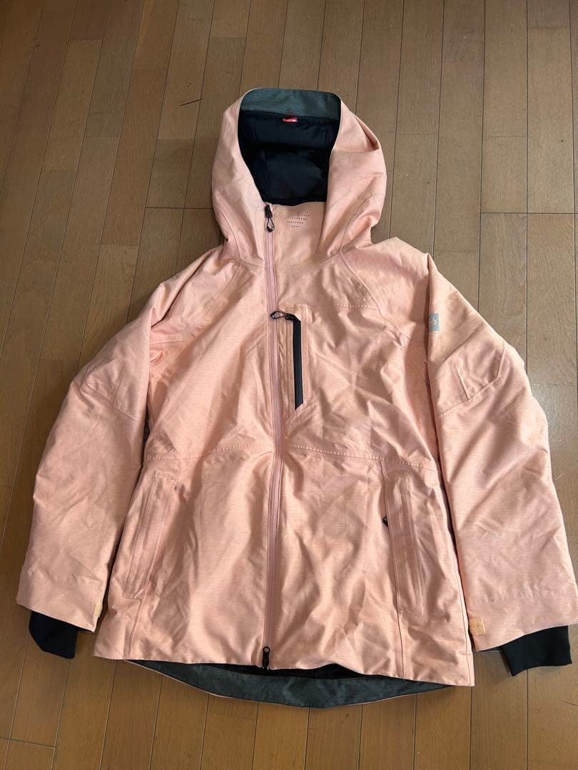 ピンク スノーボードウェア 女性用