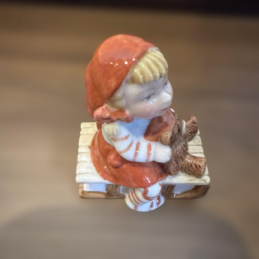 ロイヤルコペンハーゲン 置物 PIXIE WITH SLEIGH シリーズ