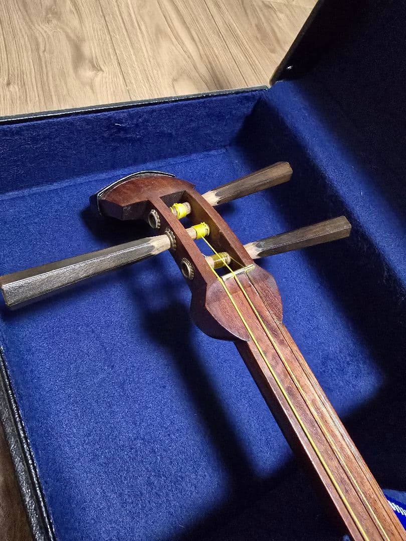 すぐ弾けます！三味線本体 　破けなし　細棹三味線　約2.4センチ