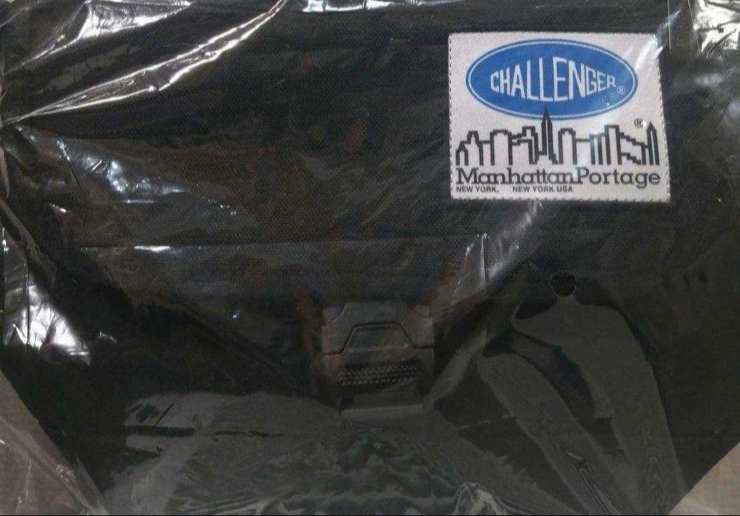 CHALLENGER ☓ Manhattan Portage　バッグ