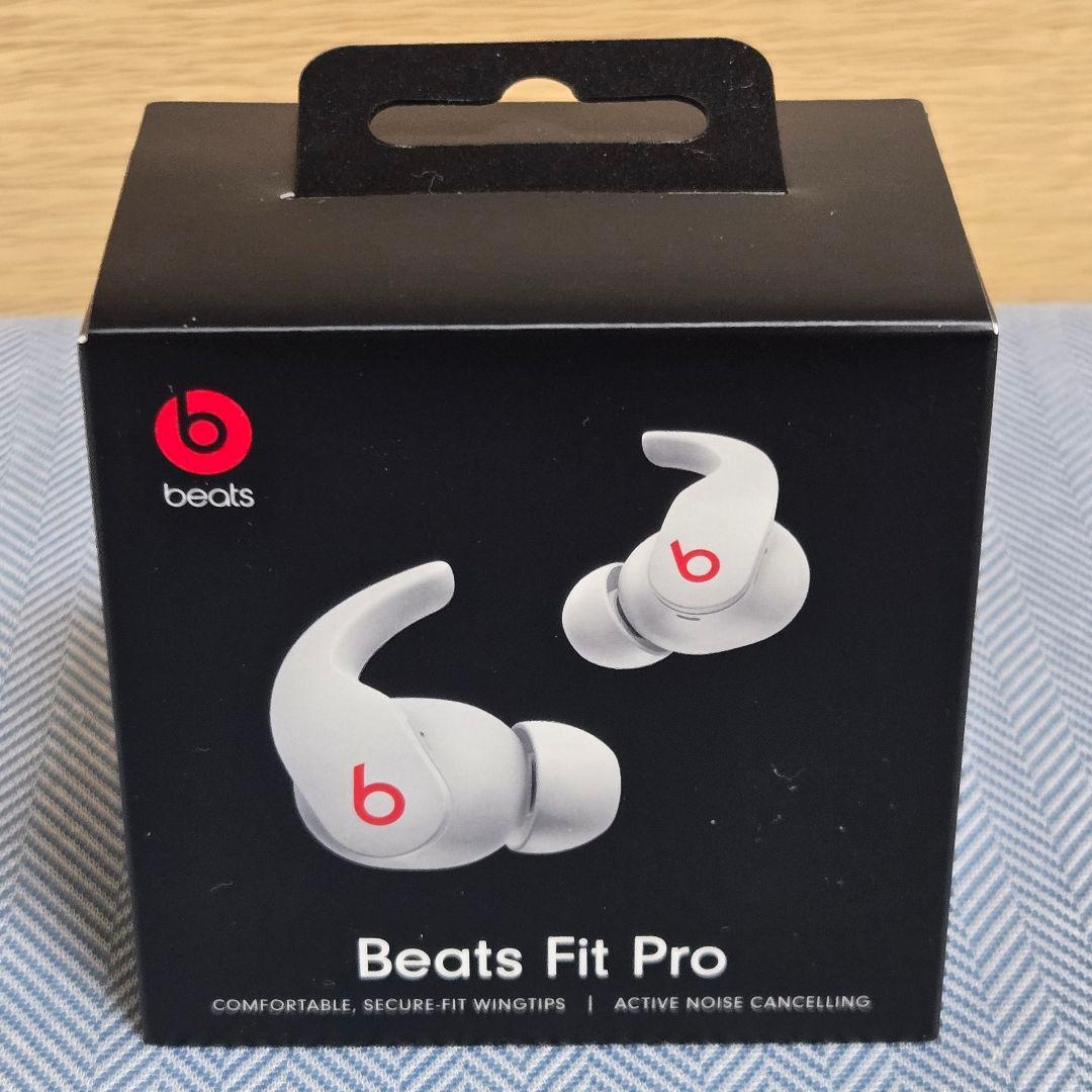 ワイヤレスイヤホン Beats Fit Pro ホワイト MK2G3PA/A
