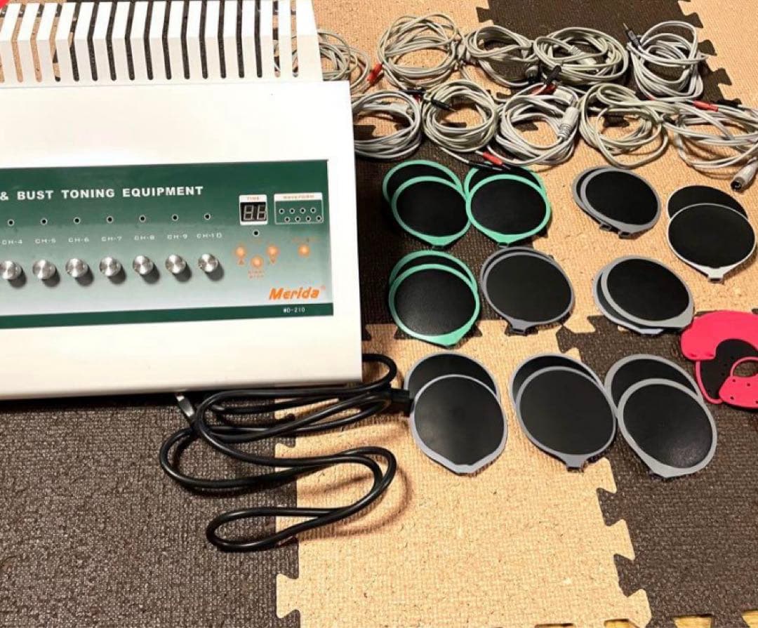 寝るだけダイエット/エステ機器全身筋肉運動EMS MD-210 電極パッド付き