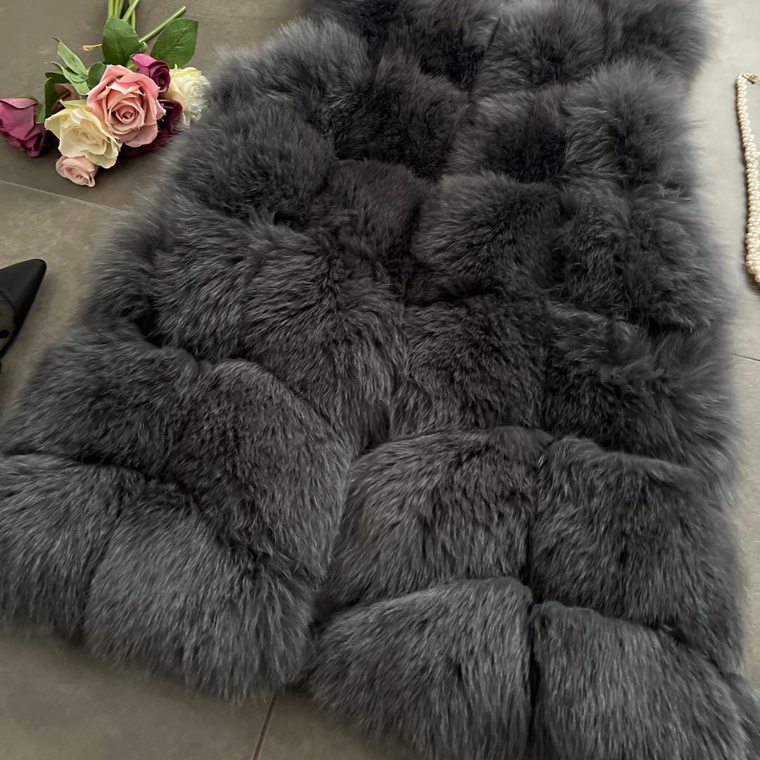 最高級✨美品✨SAGA FURS ファーベスト　グレー系　ブルーフォックス