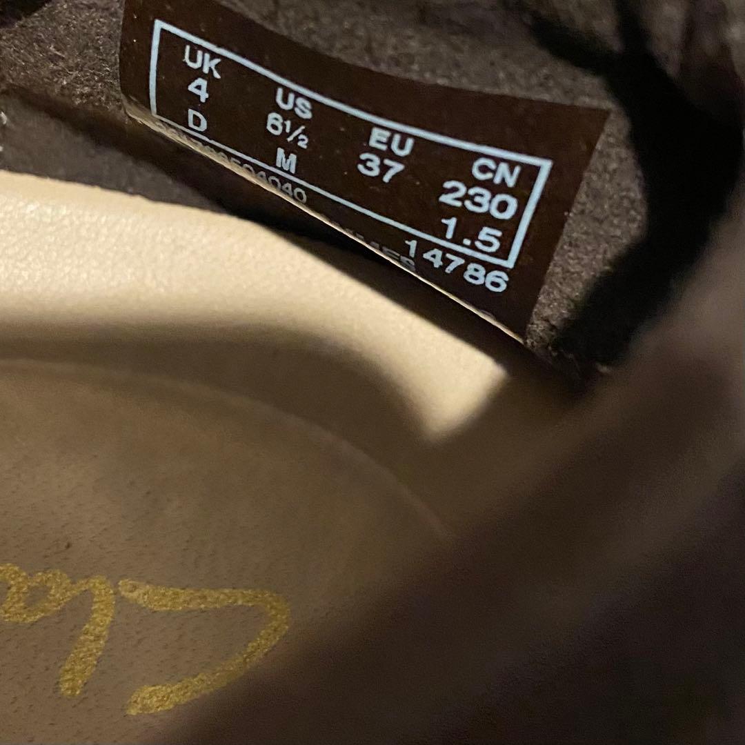 【Clarks】Torhill Bee