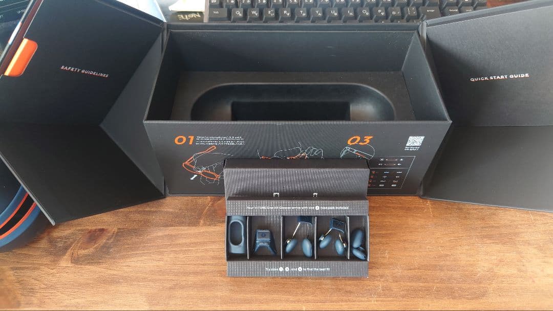 VITURE One スマートグラス ケース付き