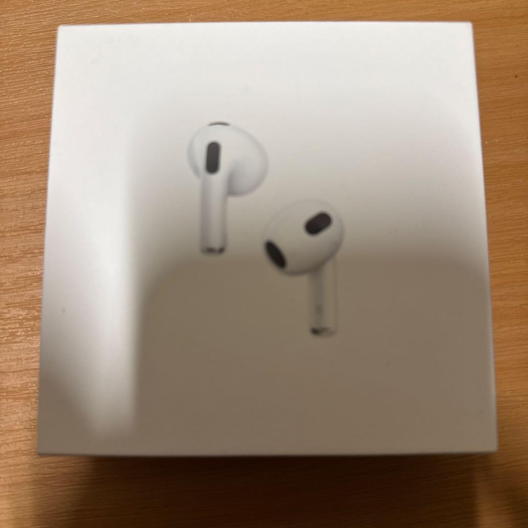 AirPods 第三世代 ケース付き