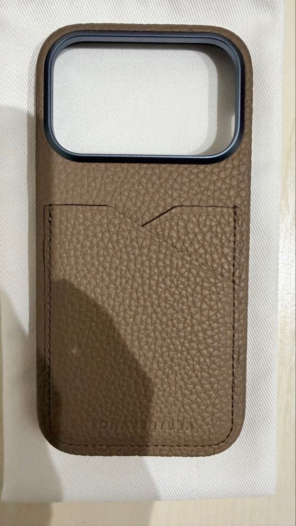 BONAVENTURAボナベンチュラiPhone17proシュリンクケース