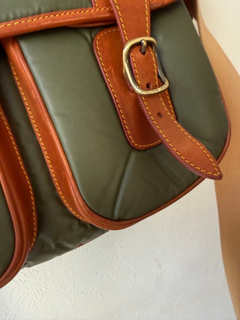 ハンティングワールド　バチュークロス　ショルダーバッグ