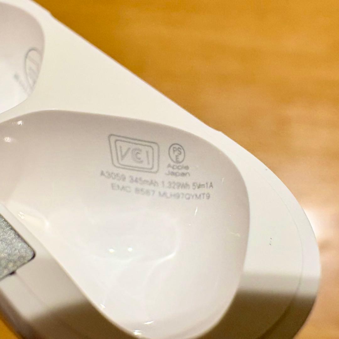 AirPods 4世代 ノイズキャンセリング搭載モデル