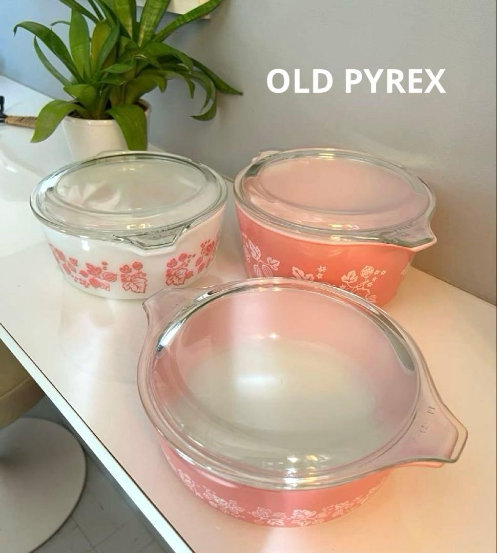 PYREX パイレックス　グースベリー　キャセロール3点　ピンク　耐熱ガラス