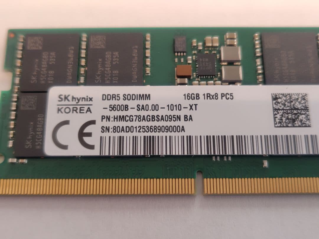 SKhynix製　DDR5 ノートパソコン用メモリー16GBx2