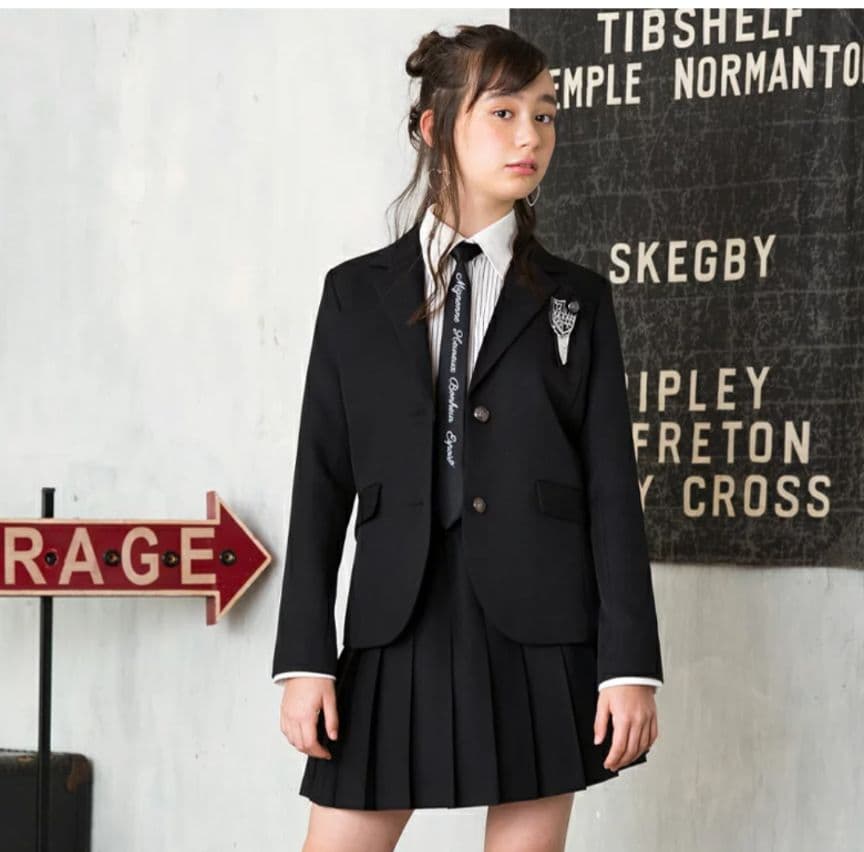 【値下げ】卒業式 スーツ 小学校女子 小学生 150 160 4点セット