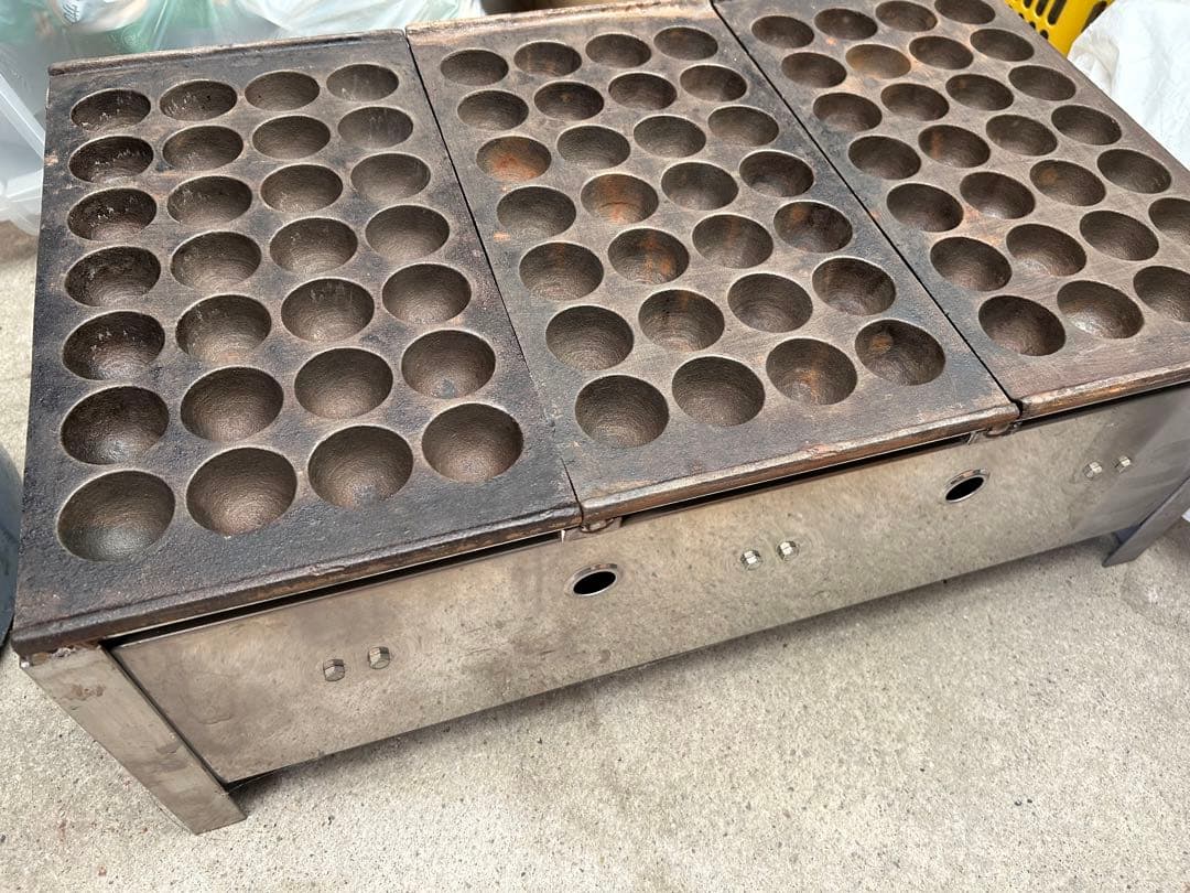 大型業務用ステンレスたこ焼き器 84穴