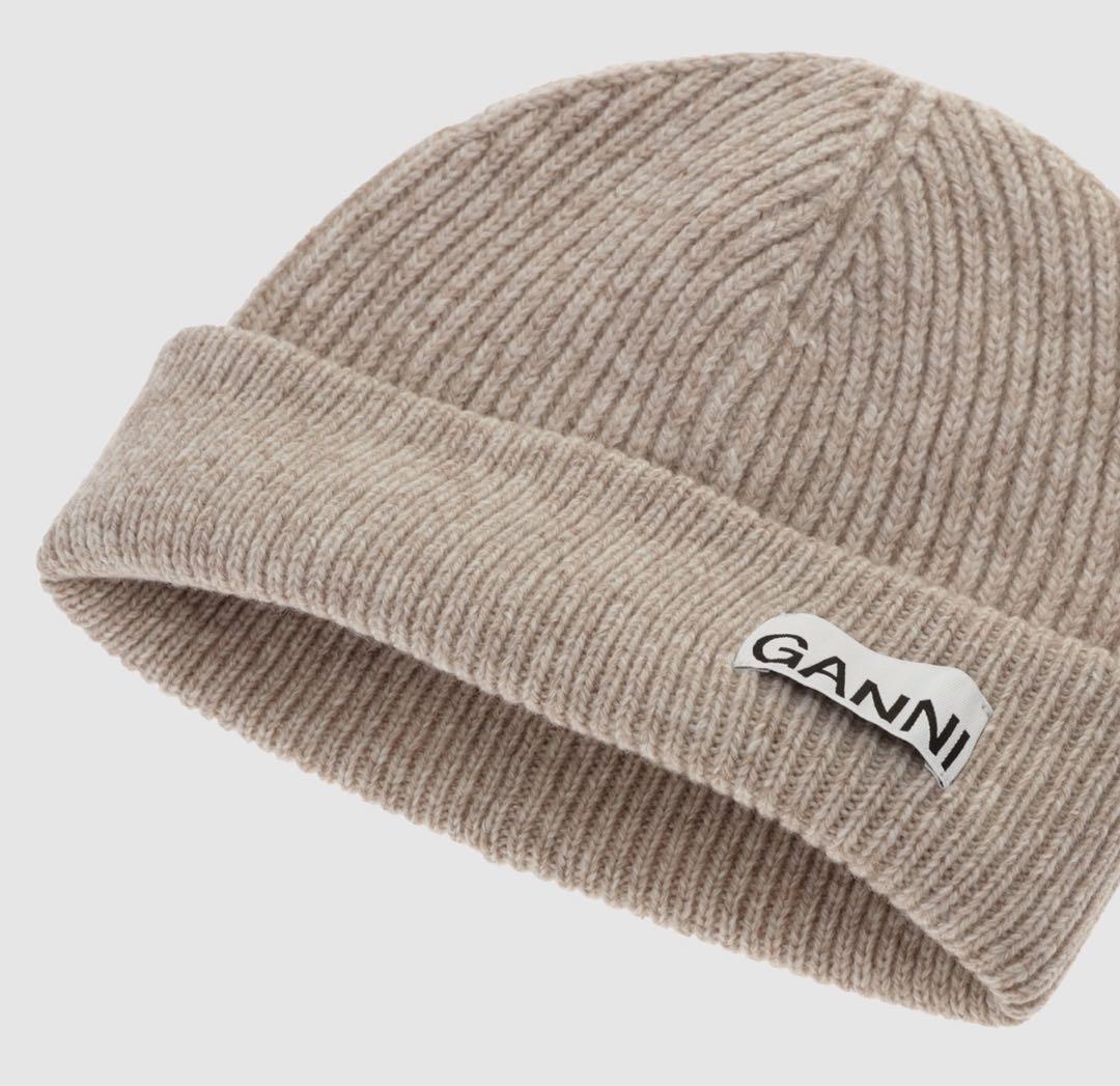 新品　GANNI ニット帽 ビーニー