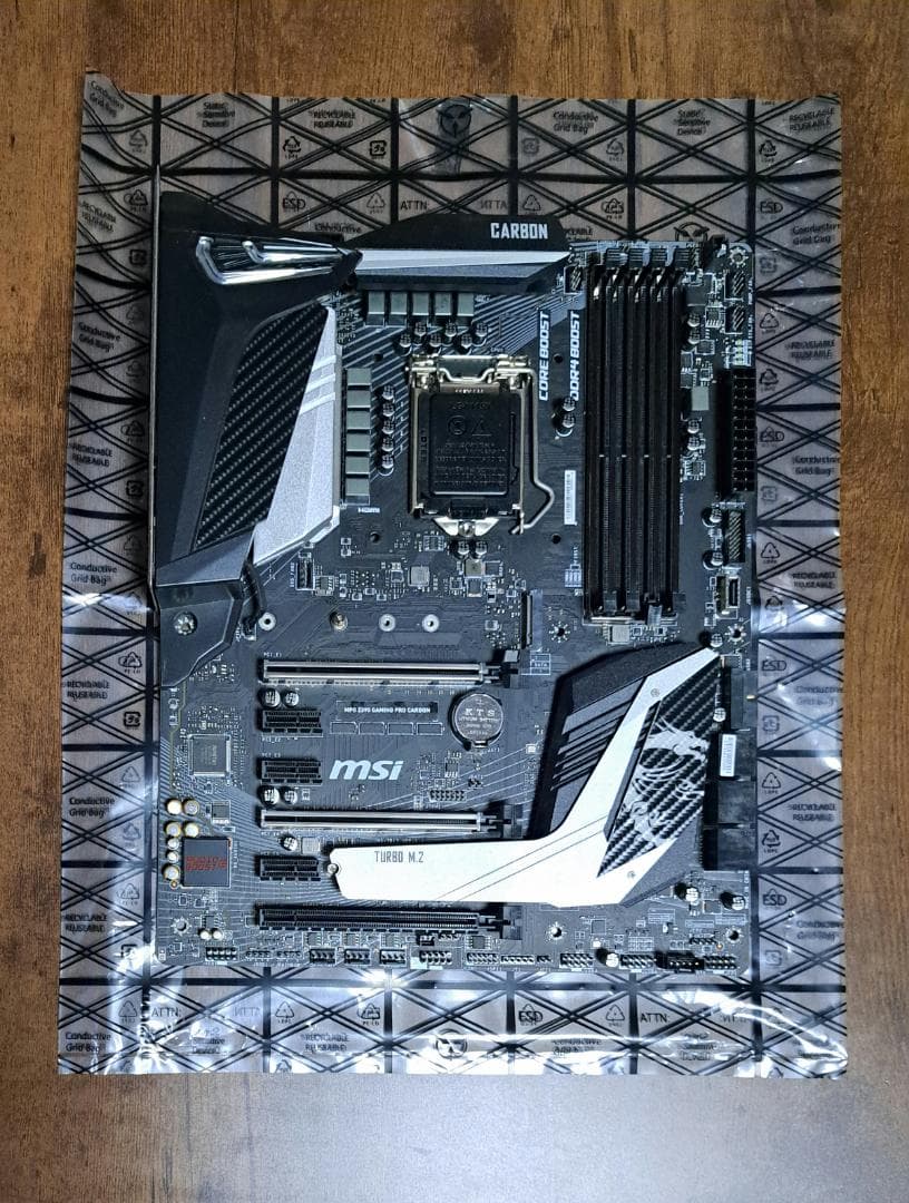 マザーボード MSI MPG Z390 GAMING PRO CARBON
