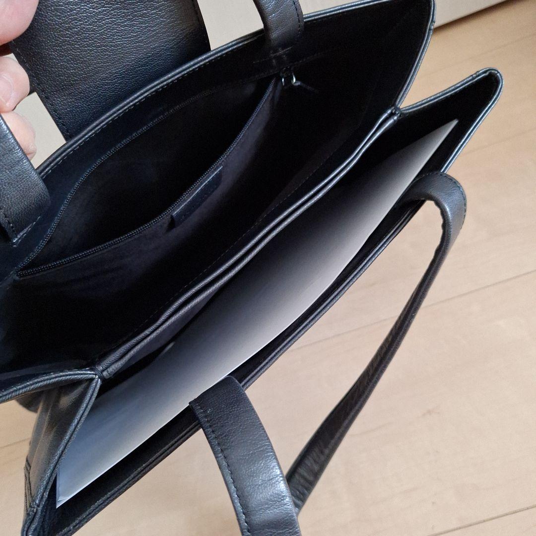 BVLGARI ブラックレザートートバッグ