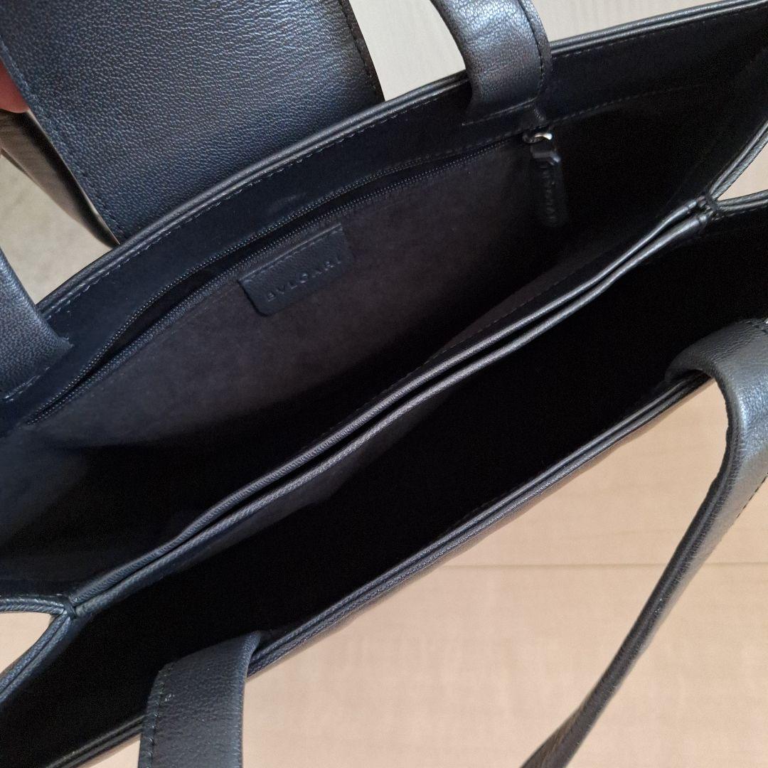 BVLGARI ブラックレザートートバッグ