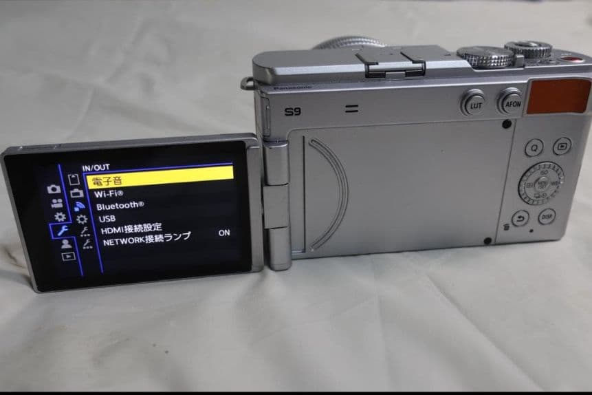 【美品・オマケ付】LUMIX S9 広角ズームキット 12-40mm