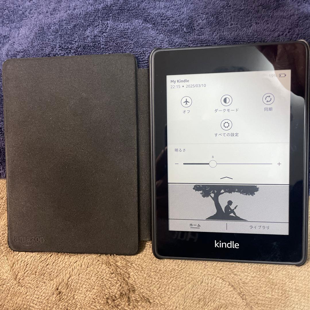 Kindle Paperwhite 第10世代 広告無し　8GB純正カバーセット