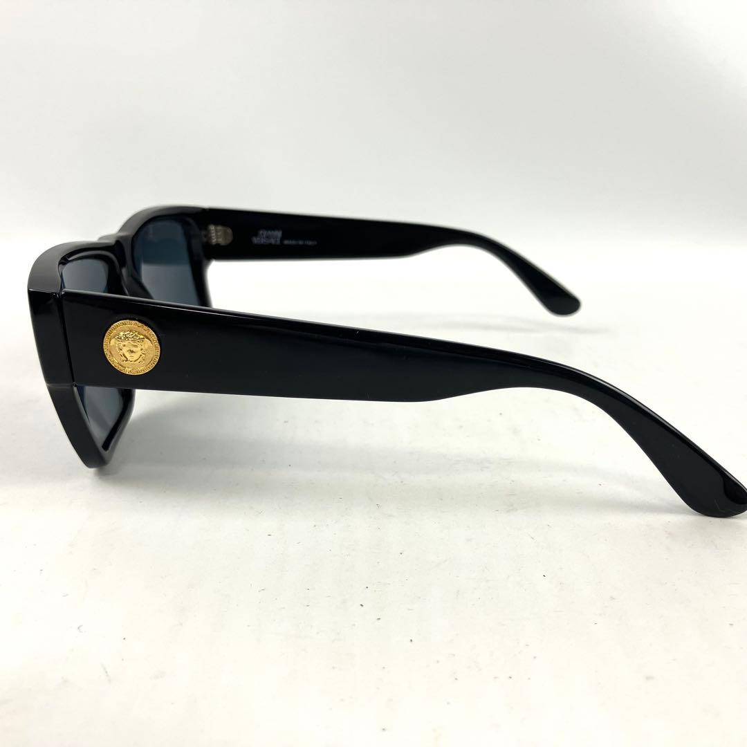 ヴェルサーチ　サングラス　メデューサ　セルフレーム　ウェリントン　ブラック