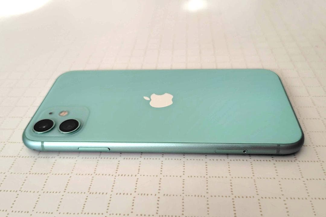 iPhone11 グリーン64GB 本体・ケース・ライトニングケーブル