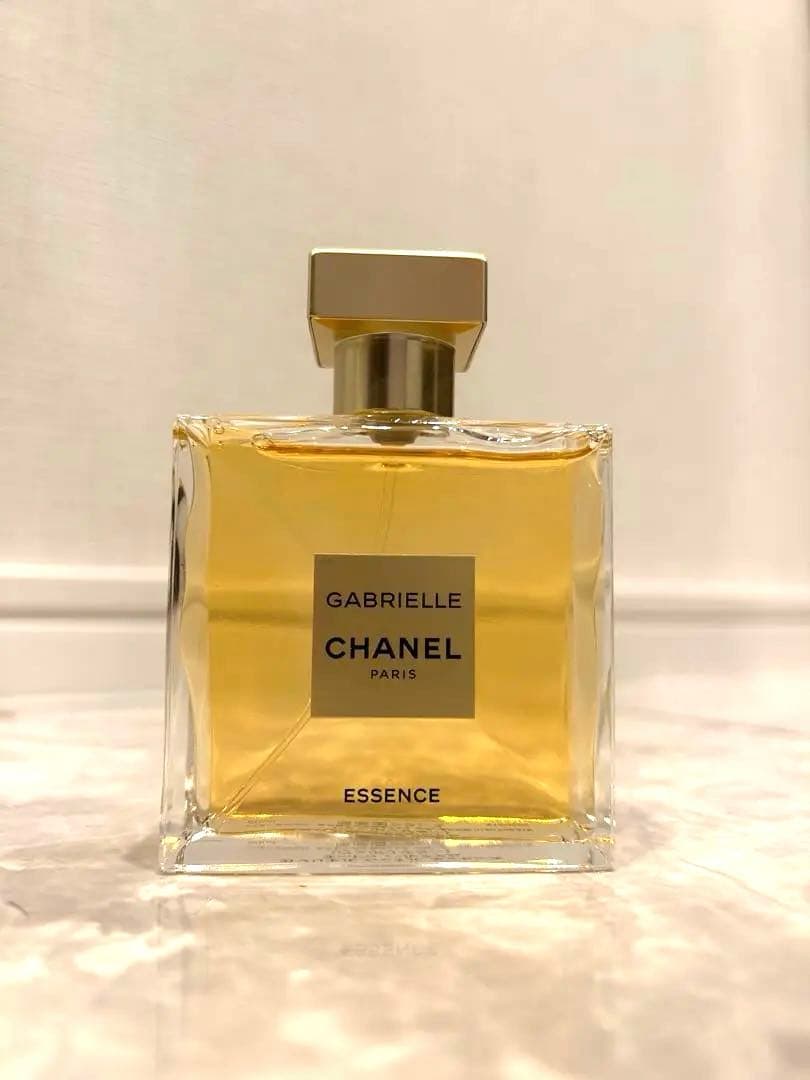 GABRIELLE CHANEL ESSENCE【新品ほぼ未使用】