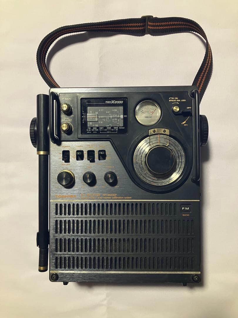 東芝ICラジオ　RP–2000F