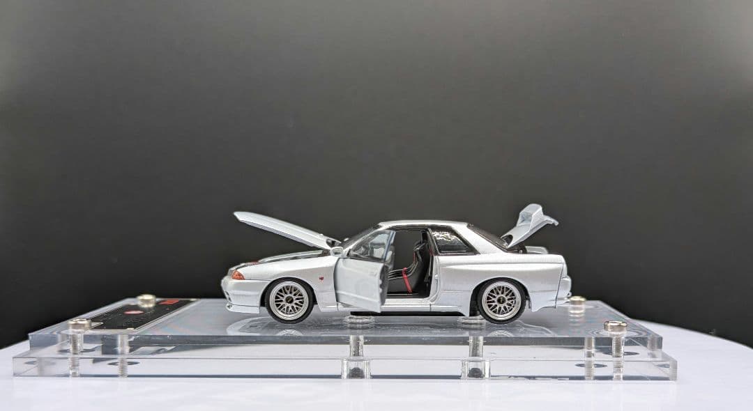 1/64 フォーカルホライズン ニッサン スカイライン GT-R R32