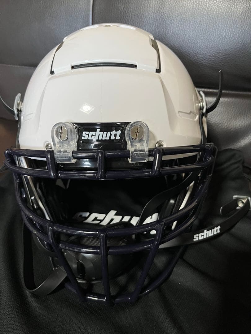 値下げ交渉可　schutt F7 アメリカンフットボール ヘルメット