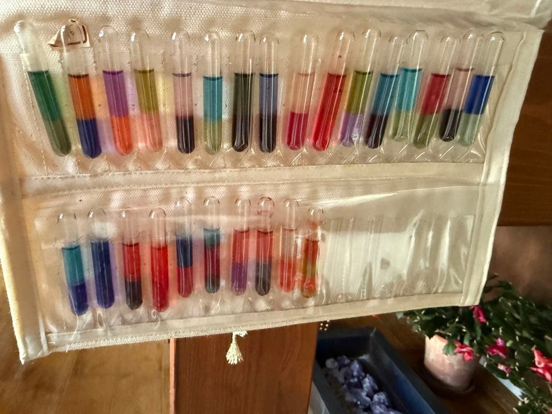 ビーマーライトペン本体とバイヤル122本クリスタルアタッチメント付き