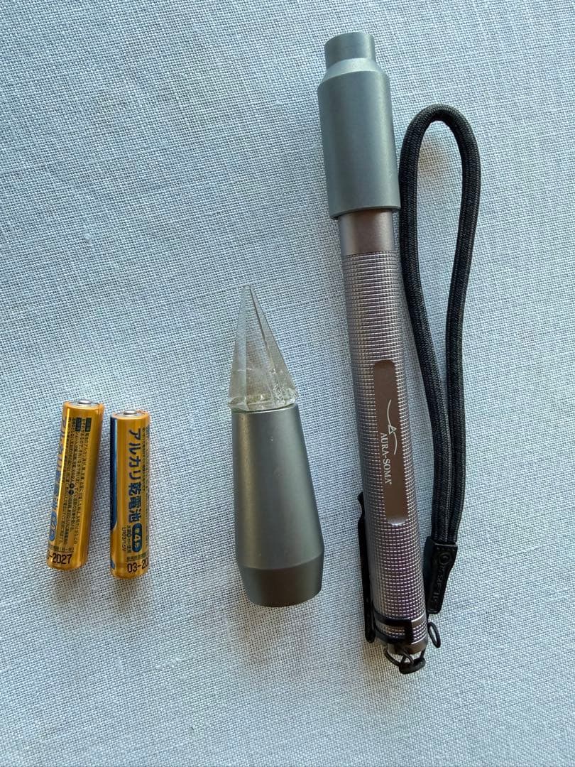 ビーマーライトペン本体とバイヤル122本クリスタルアタッチメント付き