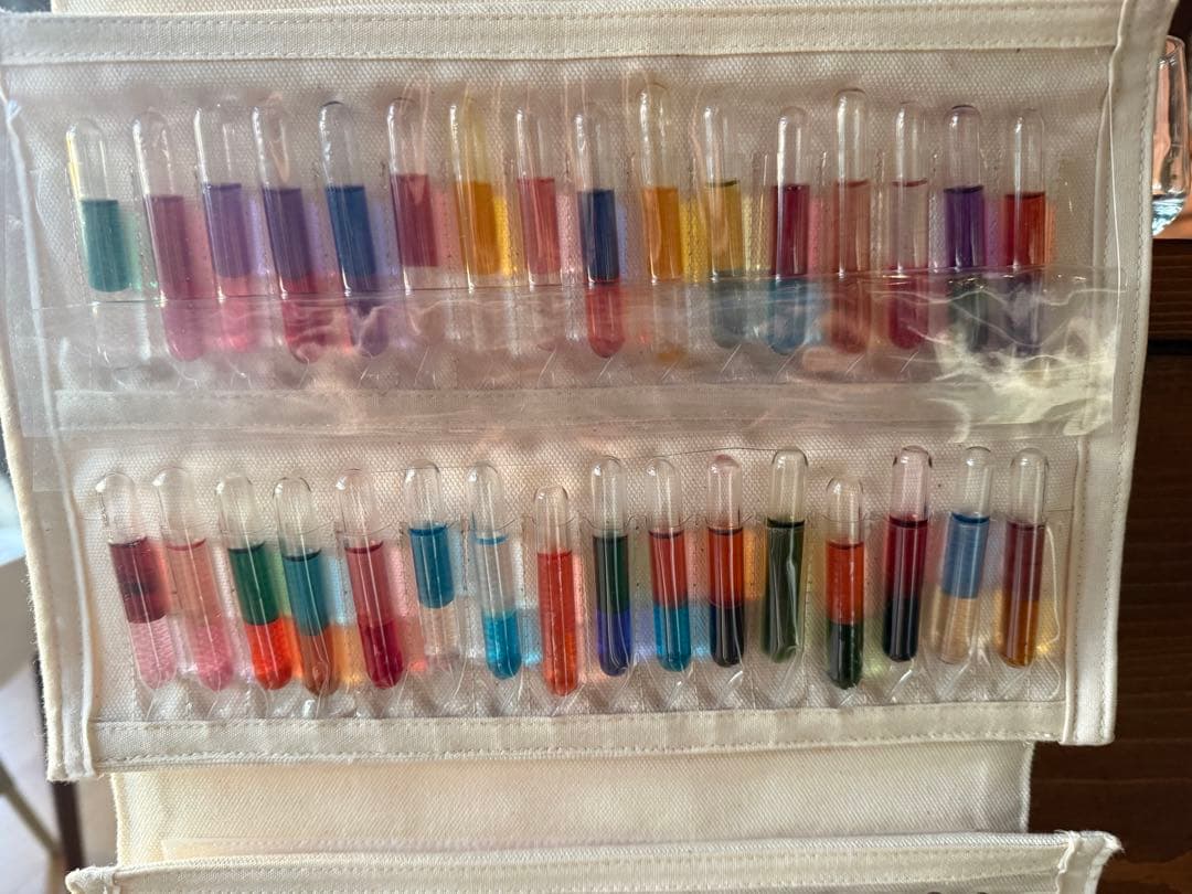 ビーマーライトペン本体とバイヤル122本クリスタルアタッチメント付き